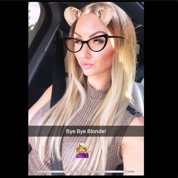 18” Rooted clip in hair extensions